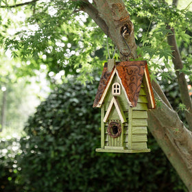 Glitzhome bird house shelter hosts wrens, chickadees, finches in cozy outdoor nesting.