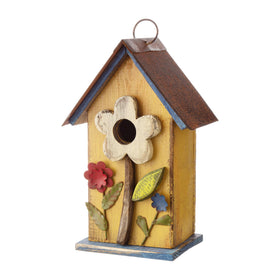 Glitzhome distressed wood finish emphasizes rustic elegance outdoors