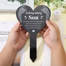 GLOBLELAND heart-shaped plaque with engraved text for sentimental remembrance.