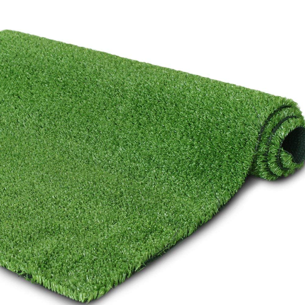 Goasis Lawn realistic texture offers lifelike look with soft feel for daily outdoor enjoyment.