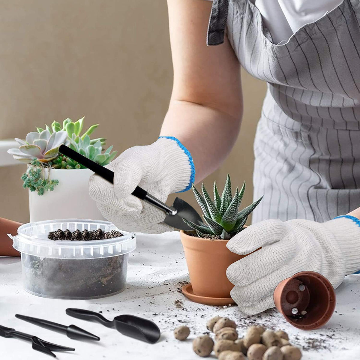 Godehone succulent-tools-set-bucket-shovels: versatile digging tools for small plants.