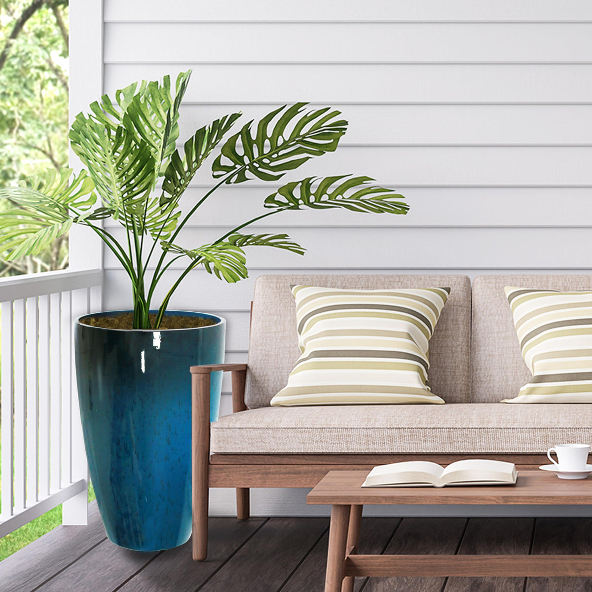 Goldshire tall 21-inch planter indoor/outdoor versatility for patios