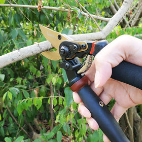 Gonicc left-right handed ergonomics support comfortable use for everyone