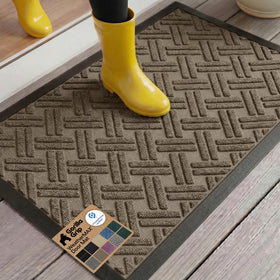 GORILLA GRIP WeatherMAX doormat at the front door captures dirt and moisture.
