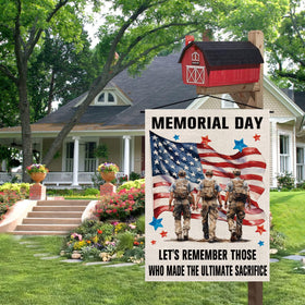 GPGHE 12.5x18 inch flag boosts curb appeal in any garden.