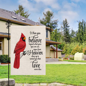 GPGHE Cardinal garden flag welcomes guests on porches and entryways.