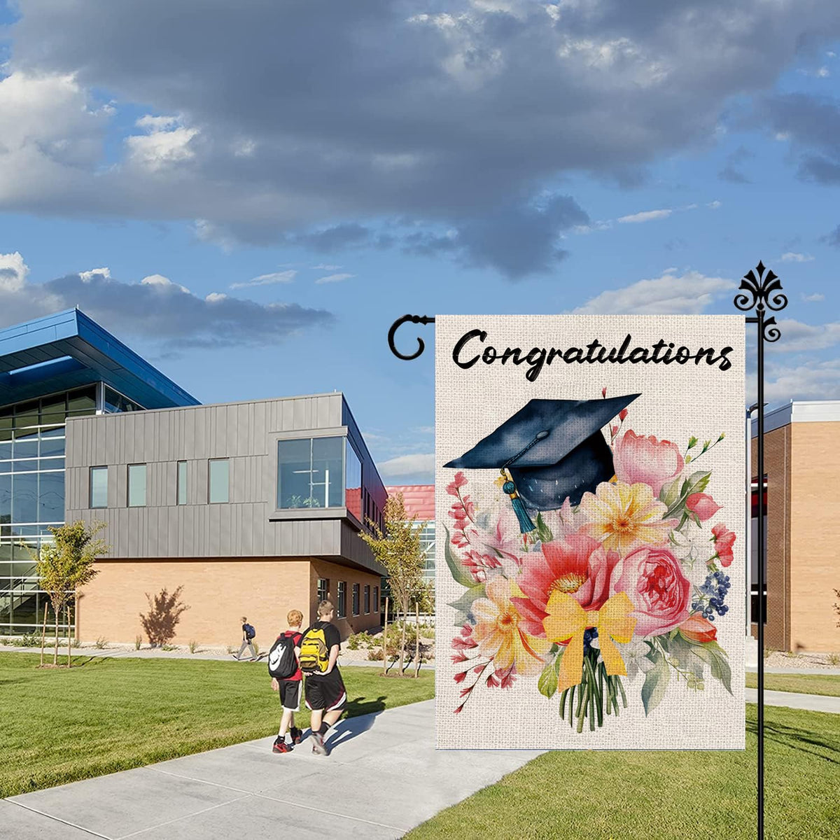 GPGHE Congrats Grad flag garden setting, ideal home decor for lawn celebrations.