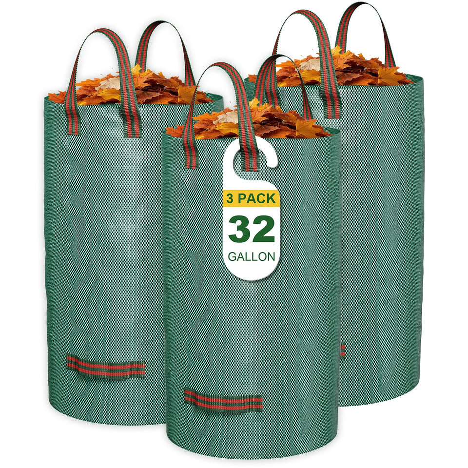 GreatBuddy 32-gallon yard bag in upright design aids quick loading of yard debris.