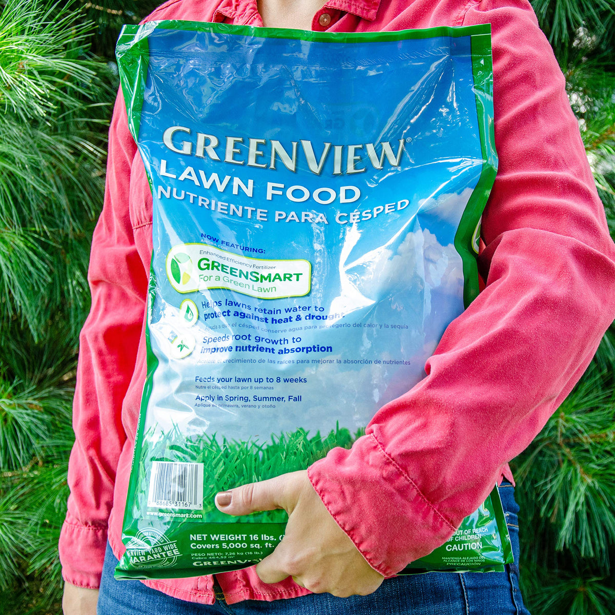 GreenView Lawn Food supports vibrant color and healthier turf growth.