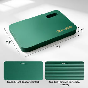 Grenebo kneeling pad during baby bath time in green