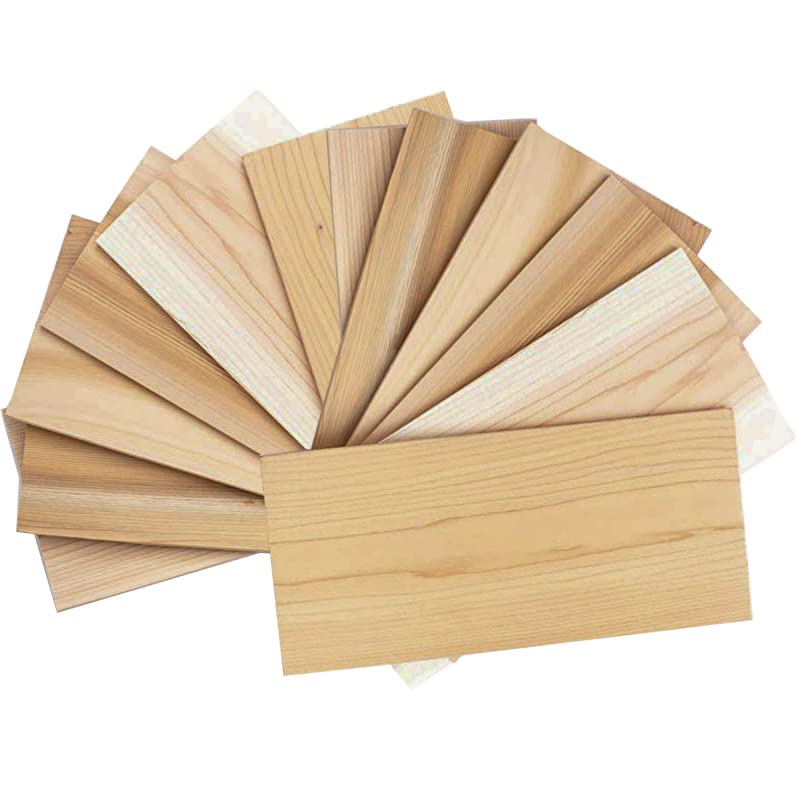 Gift-ready Grill Gourmet cedar planks pack in branded packaging