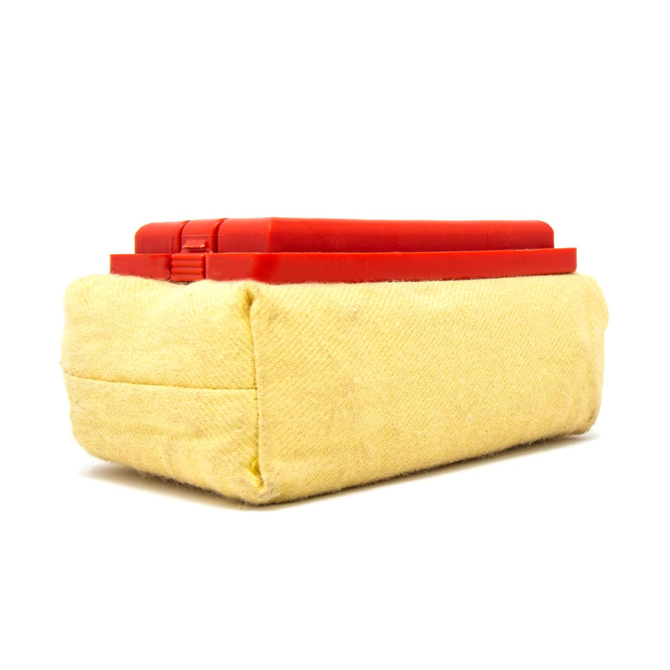 Grill Rescue replaceable cleaning head in bristle-free design for safe grilling.