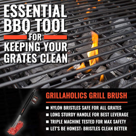 Grillaholics Essentials nylon cold scrub cleans between grates efficiently.