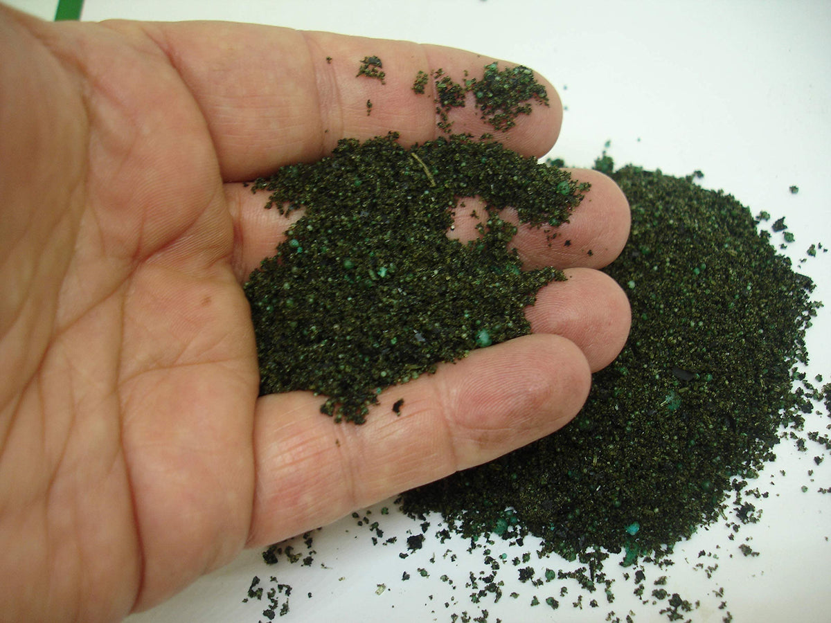 Lawn and turf benefiting from even coverage with GS Plant Foods