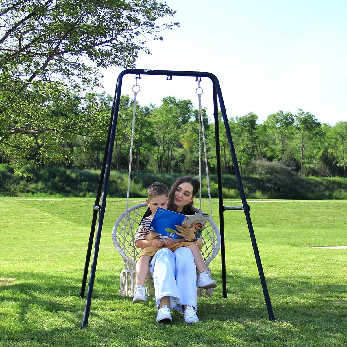 G TALECO GEAR hammock stand uses 1.3-inch steel tubing for strength