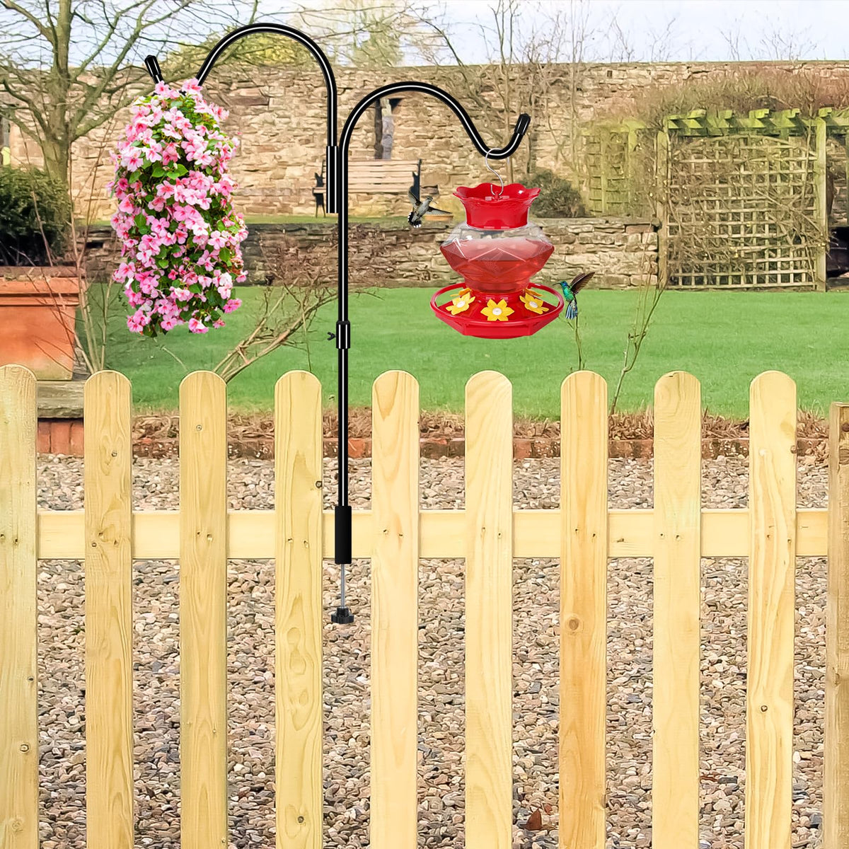 Gtongoko heavy-duty railing hook resists weather for durable outdoor use.