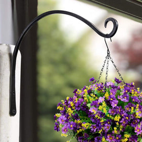 Gtongoko garden decor hanger with retro-style black finish.