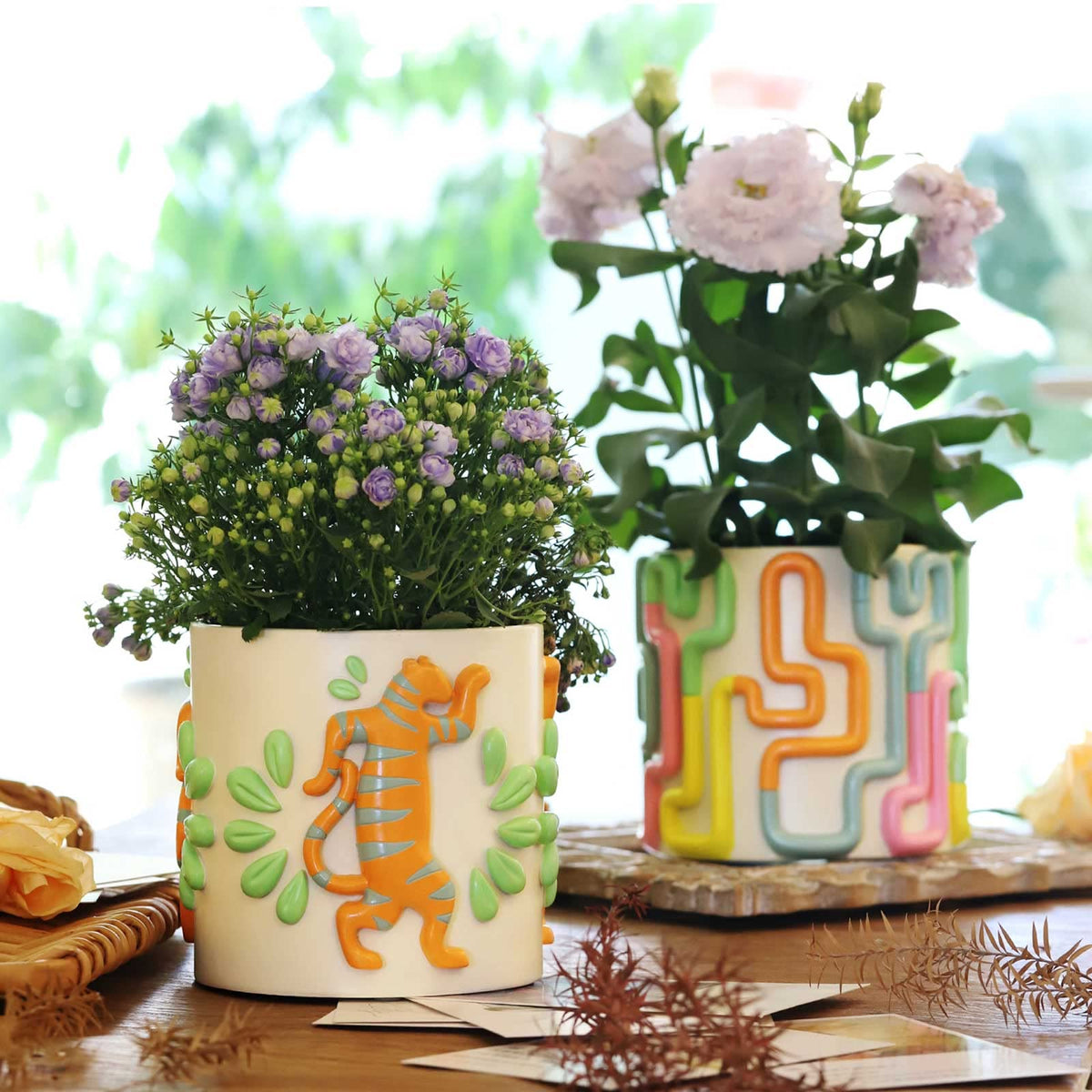 GUGUGO gifts-ready retro mushroom planter adds unique charm to any space