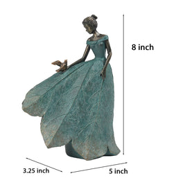 Guichifun indoor-outdoor statue fits living rooms or patios with versatile placement.