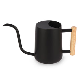 GUKJOB plant watering can ideal for outdoor use and balcony gardening.