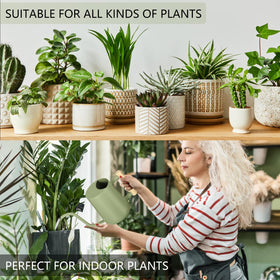 GUKJOB spill-proof top design prevents splashes while watering.