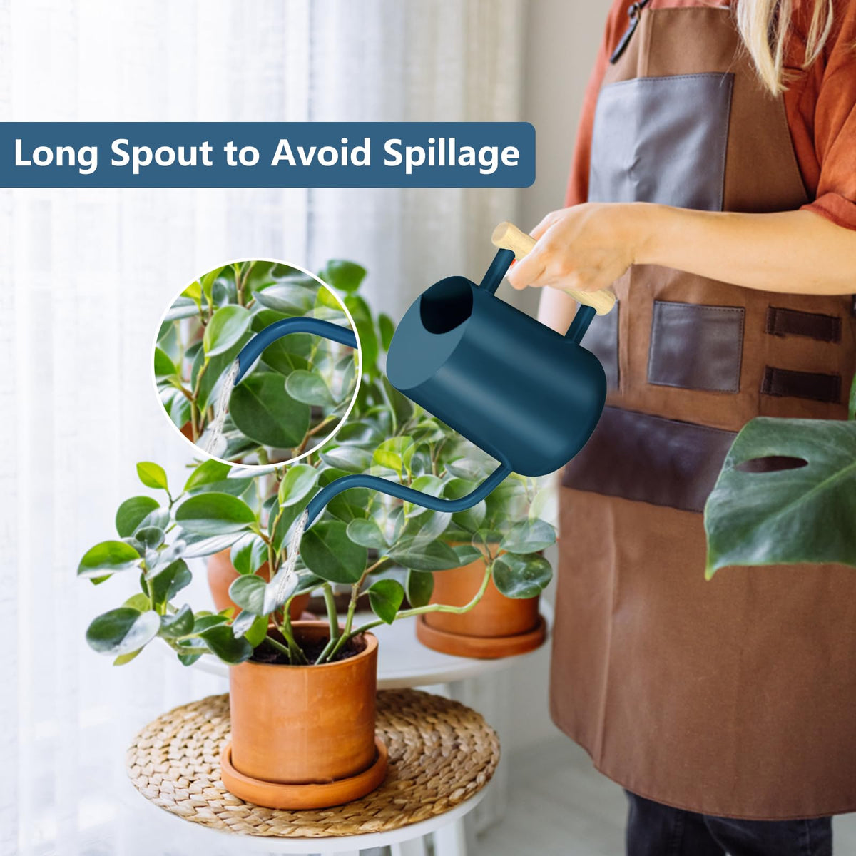 GUKJOB watering can with wooden handle for comfortable grip