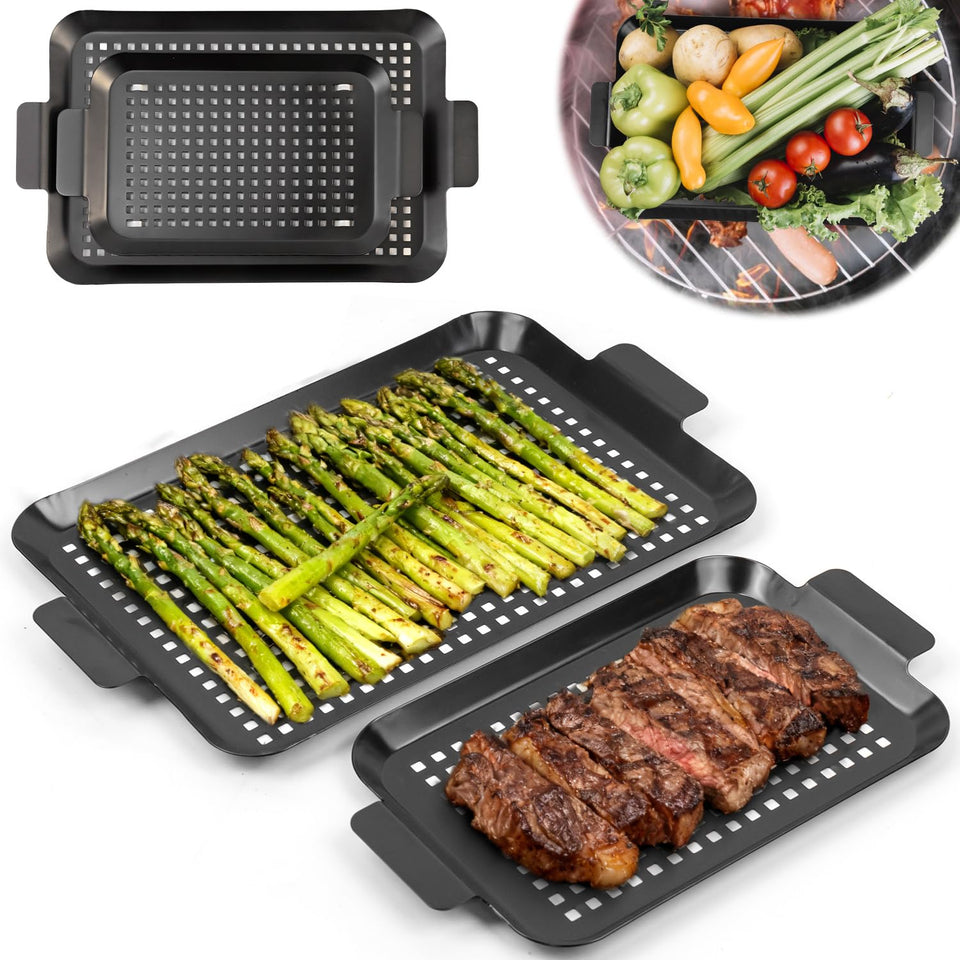 Guogiyala 2pcs grill pan toppers on a grill rack for even heat.