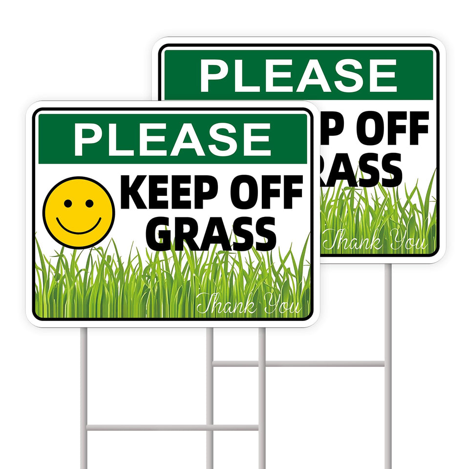 GXGGUS Keep Off Grass Sign 2-pack front view boosts yard visibility