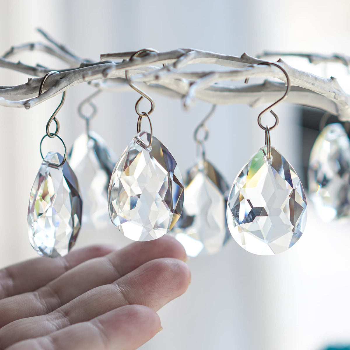 Durable K9 crystal shines brilliantly under daylight