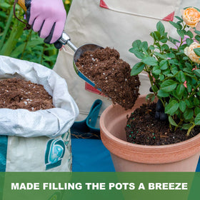 Haliaeetus scoop for repotting helps precise soil placement