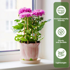 Hanaruer indoor plant trellis helps ivy climb gracefully.