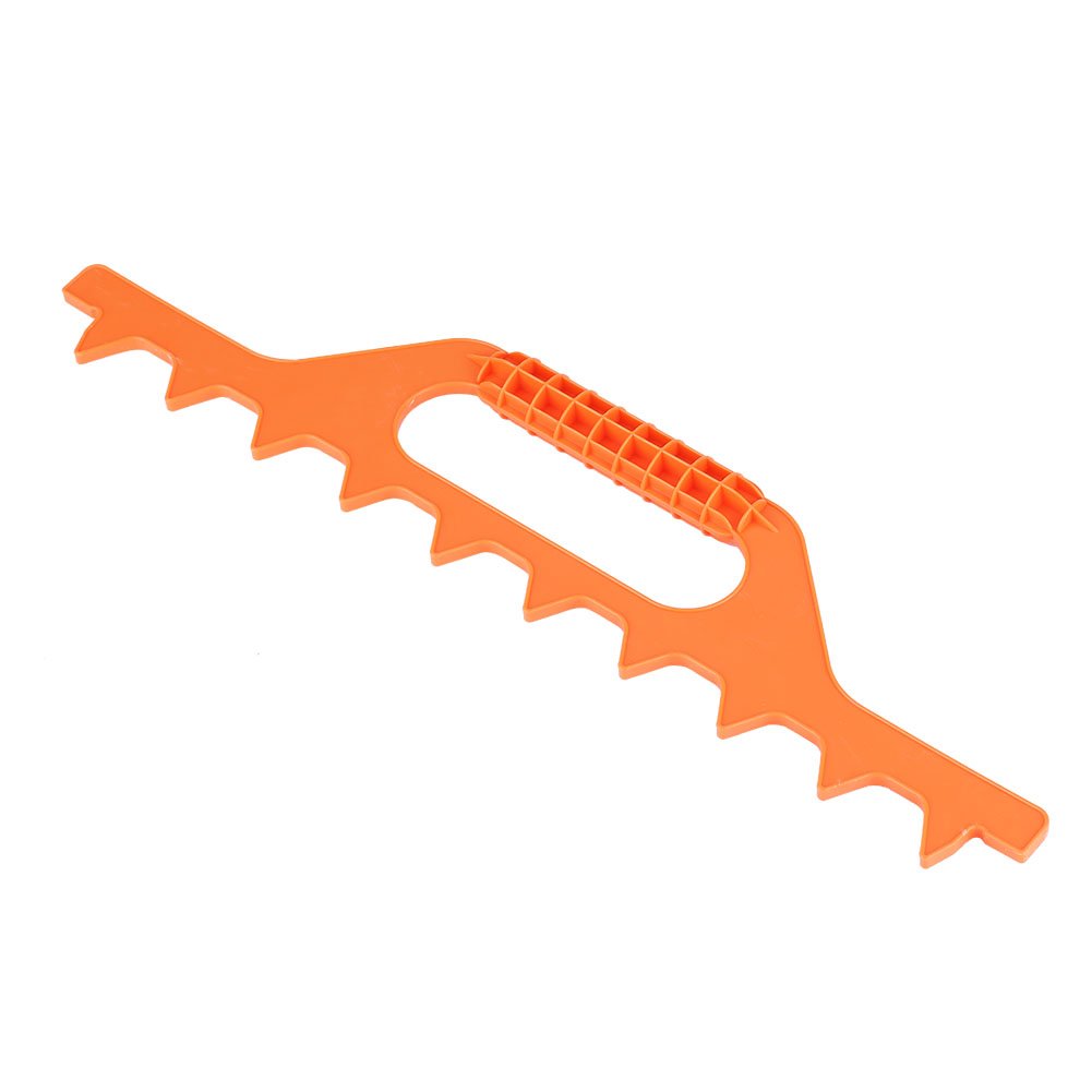 Haosie durable plastic spacer endures regular beekeeping use in the field