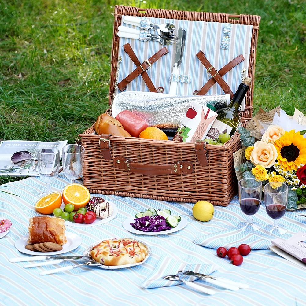 HappyPicnic stainless steel cutlery ensures durable dining on outdoors
