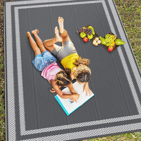 HappyTrends patio rug ideal for decks, porches, and balconies.
