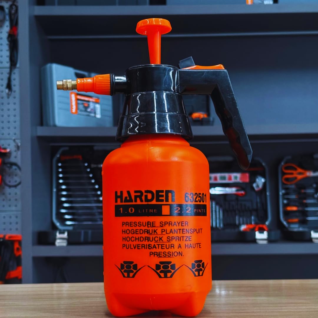 Harden ergonomic handle design reduces fatigue during prolonged sprayer use.