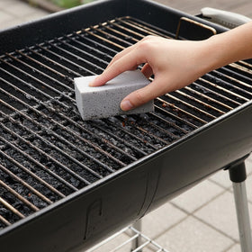 Hatoku grill bricks remove grease from grill grates and BBQ pits efficiently.