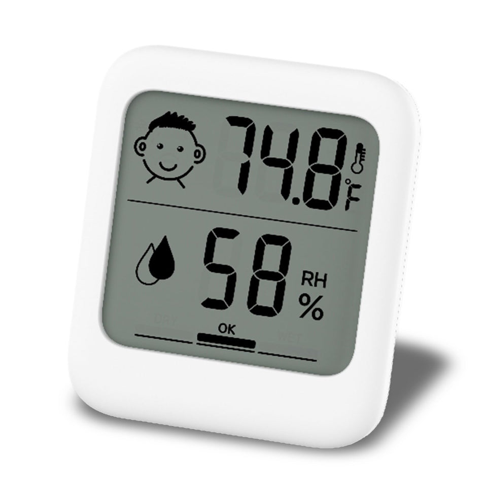 HATUSOKU digital thermometer and hygrometer front display for quick climate checks