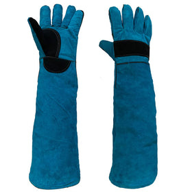 Haulonda animal handling gloves with forearm protection for large animals