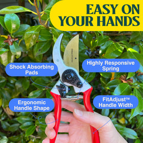 Haus & Garten ClassicPRO titanium-coated blades resist rust and wear.