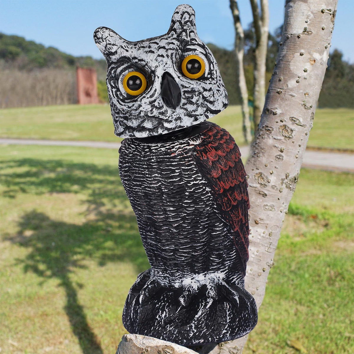  Hausse owl decoy ideal for garden and orchard applications.