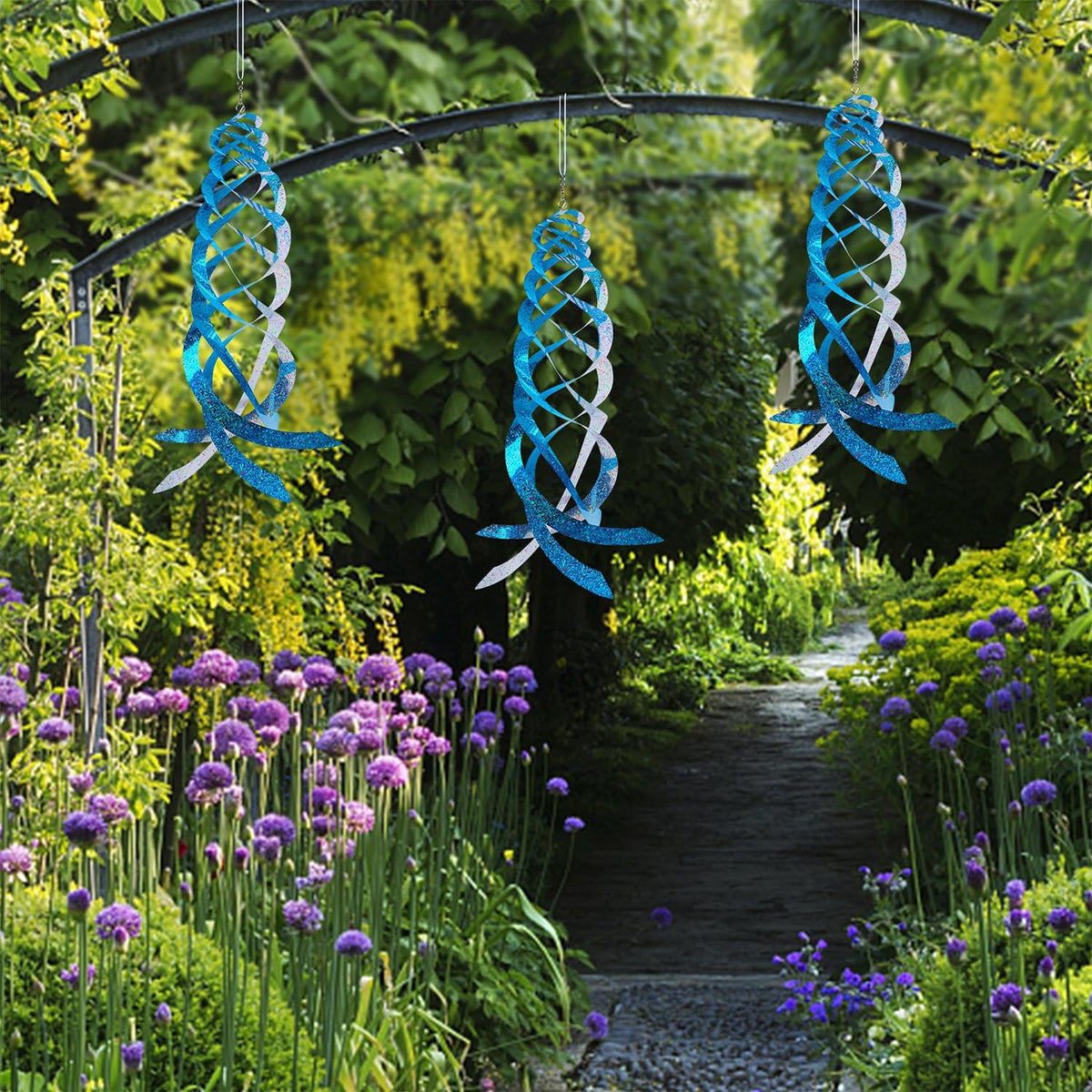 Hausse nylon lanyard included for secure outdoor installation.