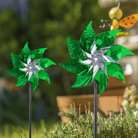 Hausse farm-use pinwheels help protect crops with reflective motion