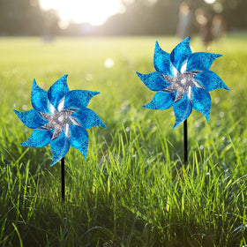 Hausse reflective pinwheels offer wide uses in orchards and gardens to protect crops