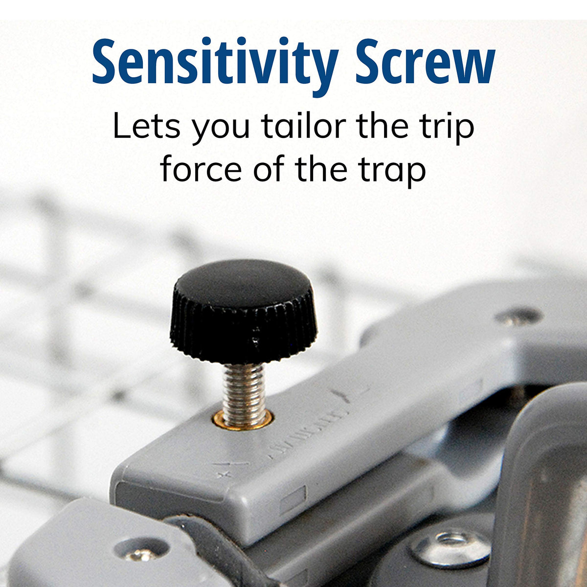 One-hand Easy Set operation of HAVAHART trap for quick, simple setup.