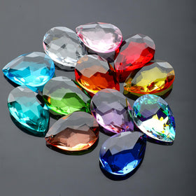 H&D HYALINE & DORA 38mm prisms bring colorful light to holidays and celebrations