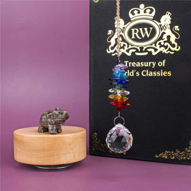 HD Hyaline & Dora feng shui crystal pendant adds decorative elegance.