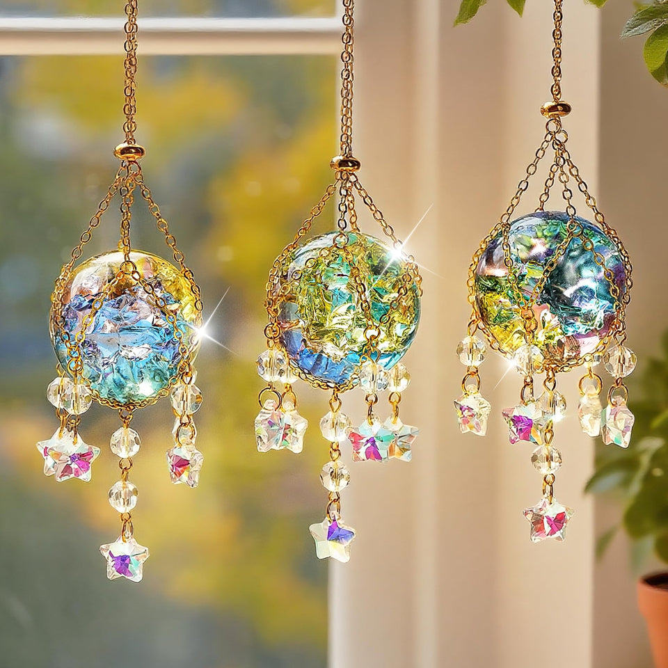 H&D Hyaline & Dora ice cracked ball 40mm catches sunlight to brighten meditation corners.