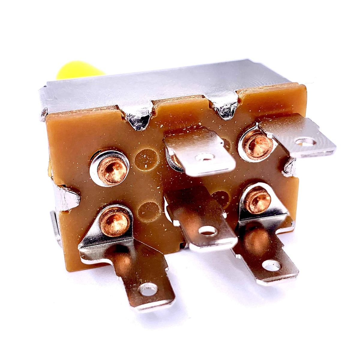 HD Switch AM39489 yellow rubber grip closeup for secure grip during heavy-duty use.