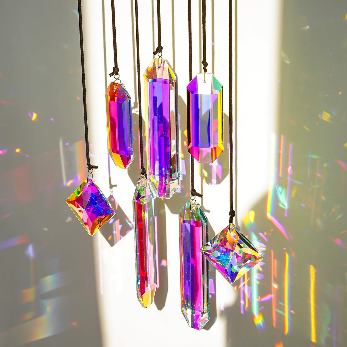 HDCRYSTALGIFTS AB prism 1.6 inch captures sunlight to cast rainbow reflections