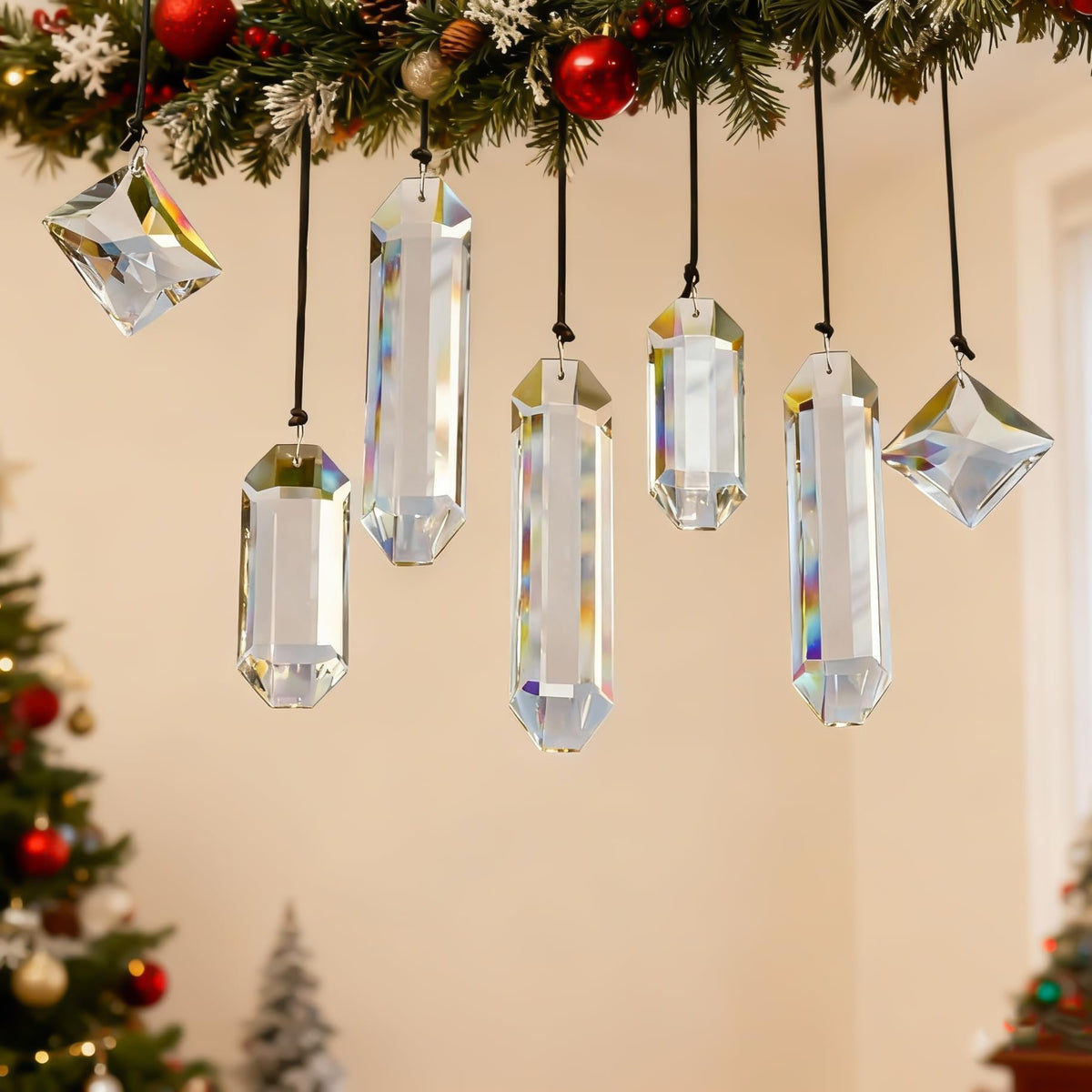 HDCRYSTALGIFTS seven-piece set delivering consistent shimmer across rooms.